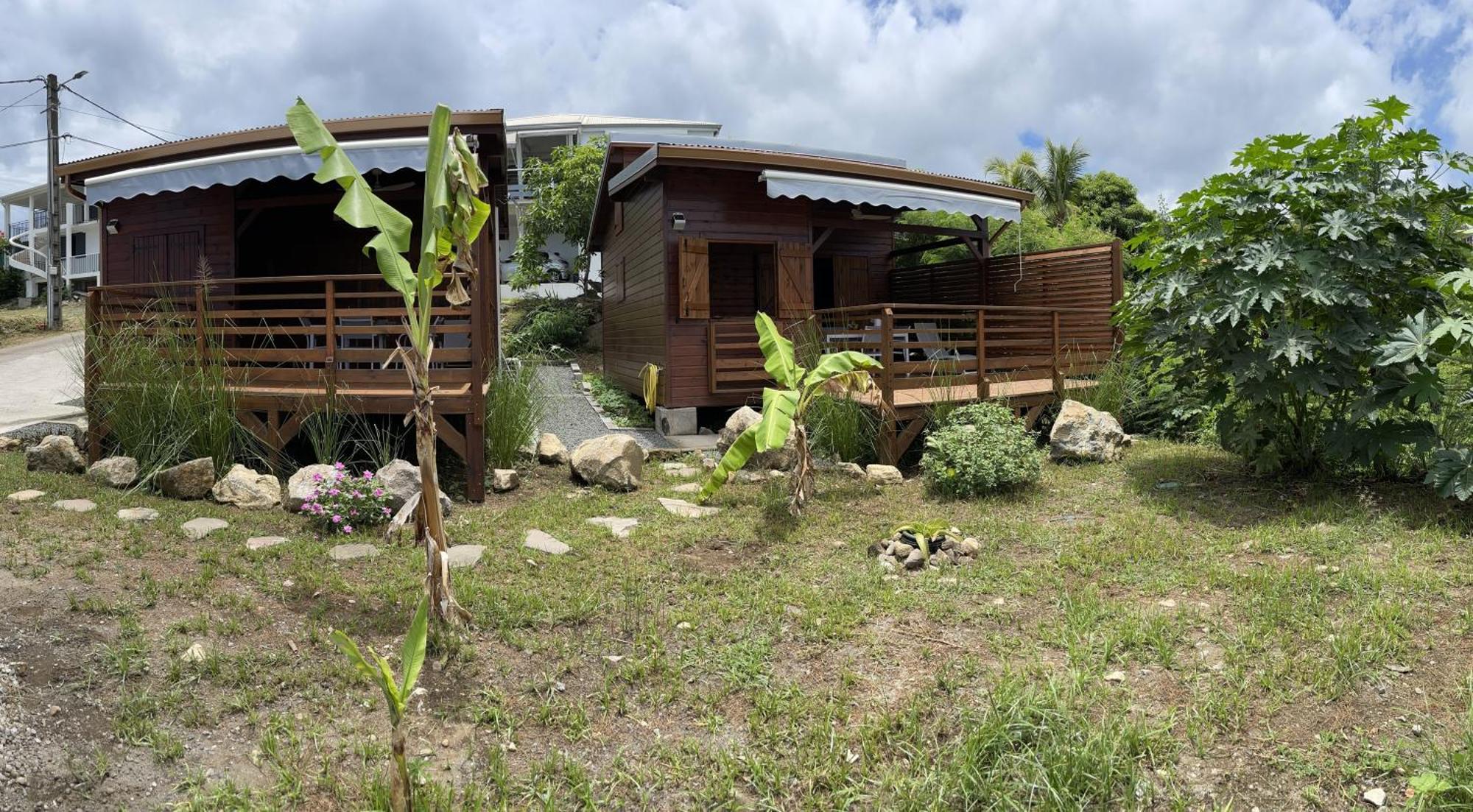 Bungalow Lanar'Am Graj - 2 Bouillante Dış mekan fotoğraf