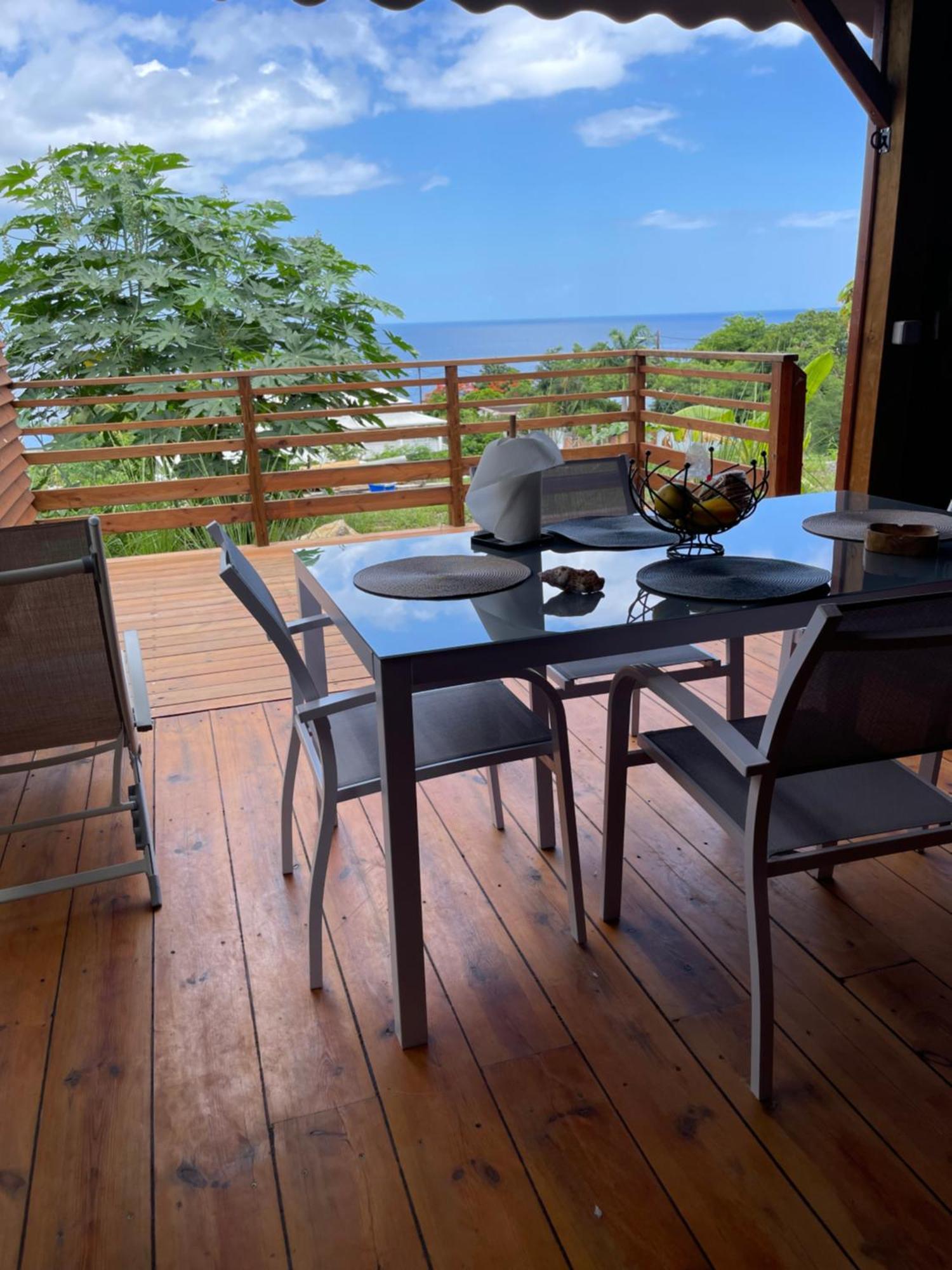 Bungalow Lanar'Am Graj - 2 Bouillante Dış mekan fotoğraf